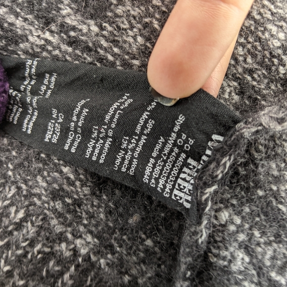 Wilfred Free Merino Wool Cardigan - Picture 5 of 5